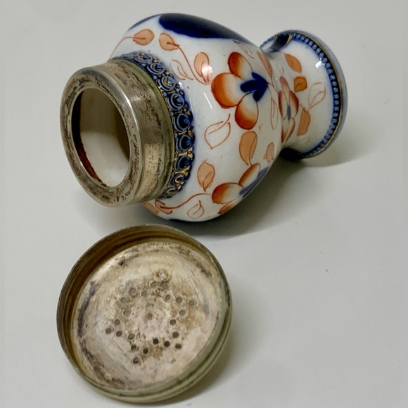 19th Century Antique EPNS Gaudy Welsh Unrecorded Pattern Sterling Lid Salt Shake - Picture 8 of 14